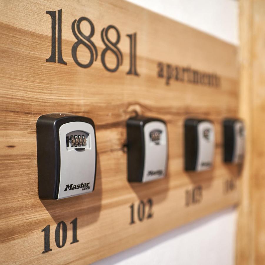 1881 Brasov Old Town Apartments 외부 사진