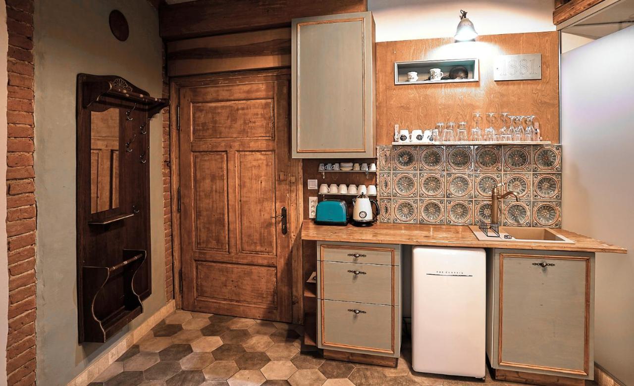 1881 Brasov Old Town Apartments 외부 사진